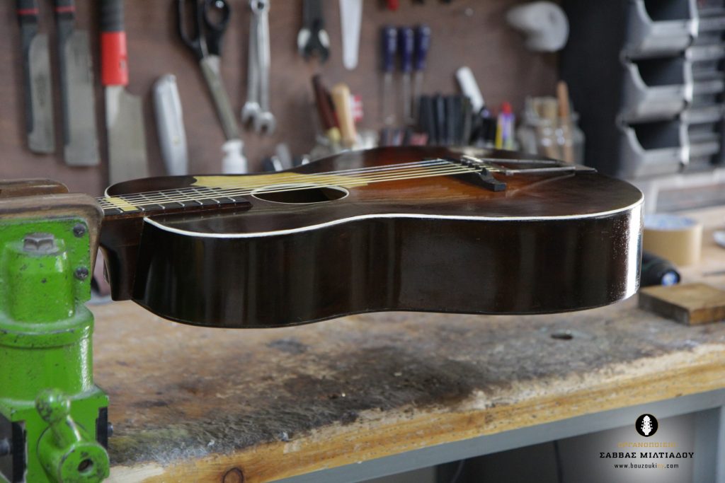 Επισκευή ακουστικής κιθάρας - Old Acoustic Guitar Restored - Repair - Οργανοποιείο Σ. Μιλτιάδου - BouzoukiCy - Cyprus - Κύπρος (31)