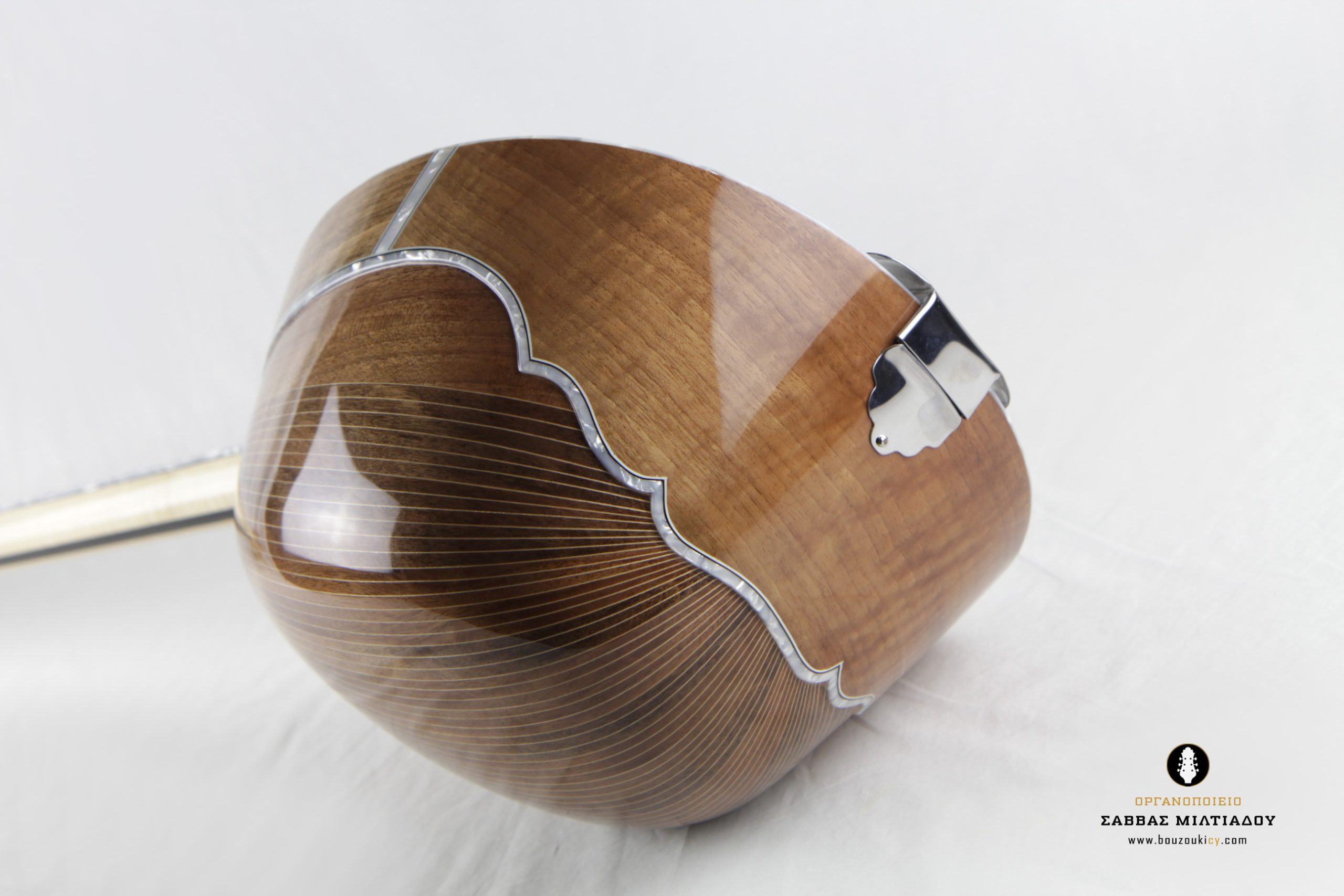 Άσπρο μπουζούκι PGN087B - 8 Strings white Bouzouki - Greek bouzouki - κατασκευαστές μπουζουκιών - Οργανοποιείο Σ. Μιλτιάδου (13)