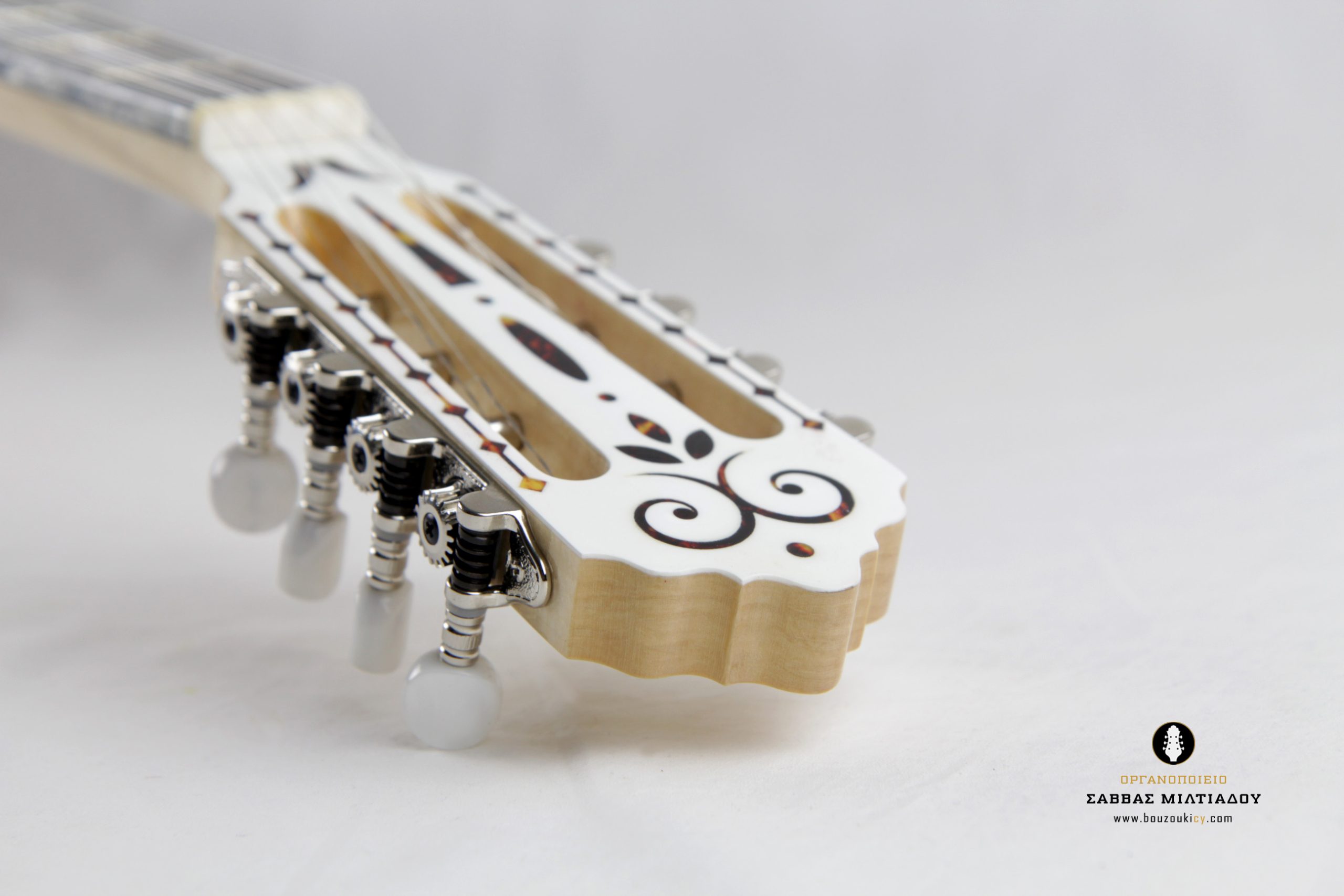 Άσπρο μπουζούκι PGN087B - 8 Strings white Bouzouki - Greek bouzouki - κατασκευαστές μπουζουκιών - Οργανοποιείο Σ. Μιλτιάδου (20)